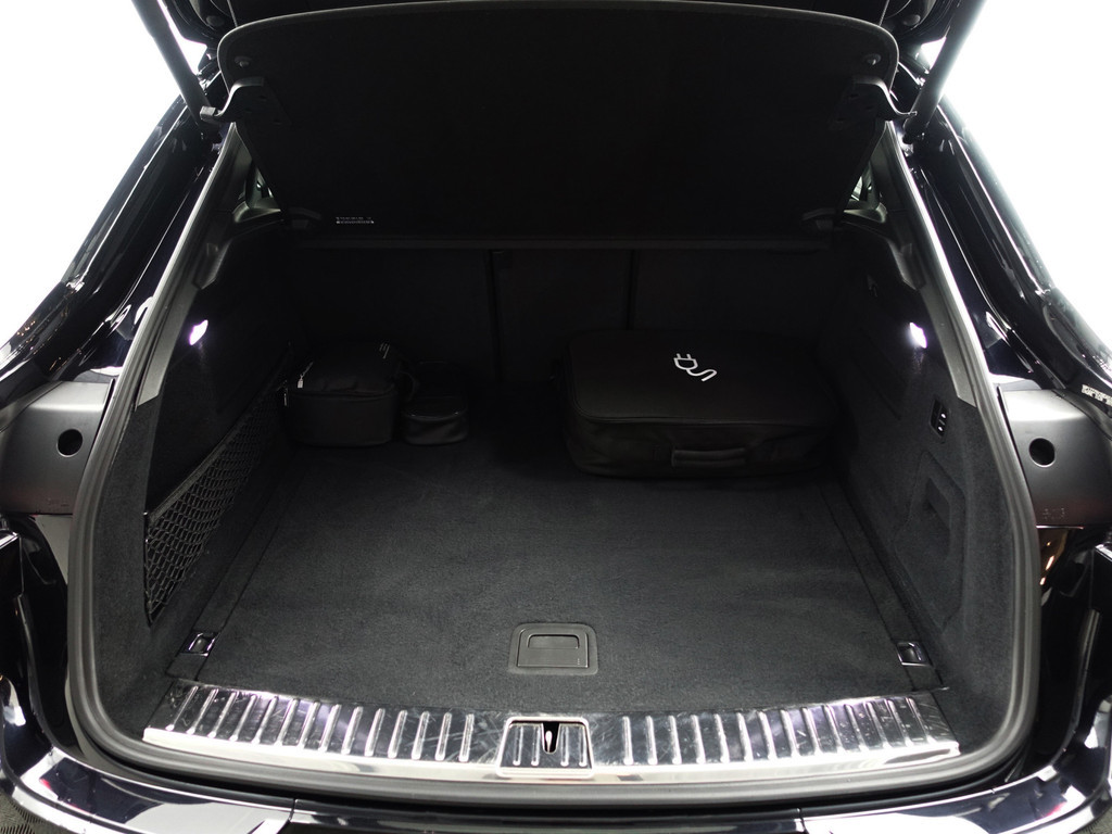 
Porsche Cayenne Coupé 3.0 E-Hybrid Mansory Aut- Full Carbon Package, Sportuitlaat, Bose Audio, Sport Chrono, Stoelventilatie, Memory, Glazendak vol									