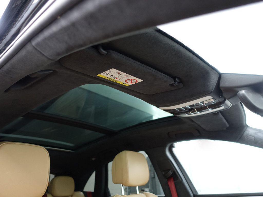 
Porsche Macan 3.6 Turbo Sport Chrono, Alcantara Design, Stoelventilatie, Burmester, 360 Camera, Standkachel vol									