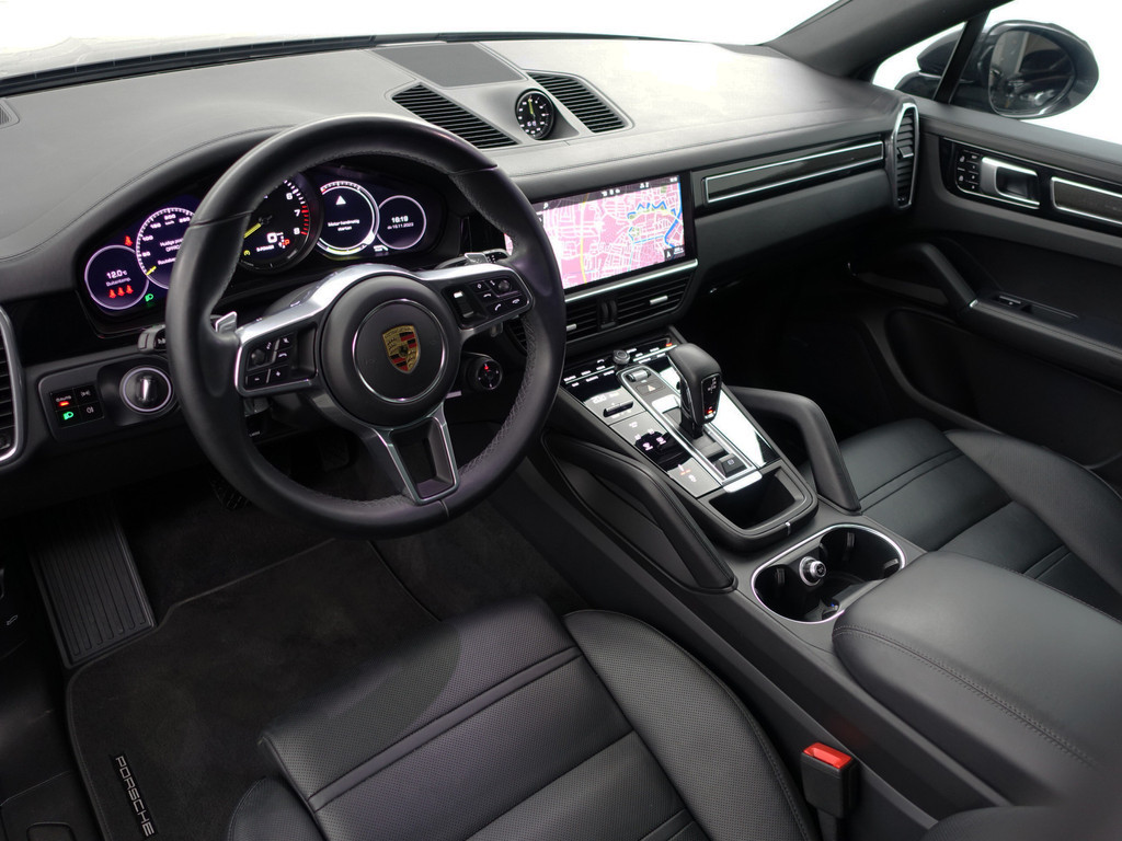 
Porsche Cayenne Coupé 3.0 E-Hybrid Mansory Aut- Full Carbon Package, Sportuitlaat, Bose Audio, Sport Chrono, Stoelventilatie, Memory, Glazendak vol									