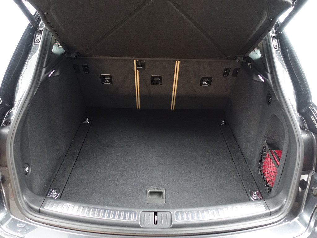 
Porsche Macan 3.6 Turbo Sport Chrono, Alcantara Design, Stoelventilatie, Burmester, 360 Camera, Standkachel vol									