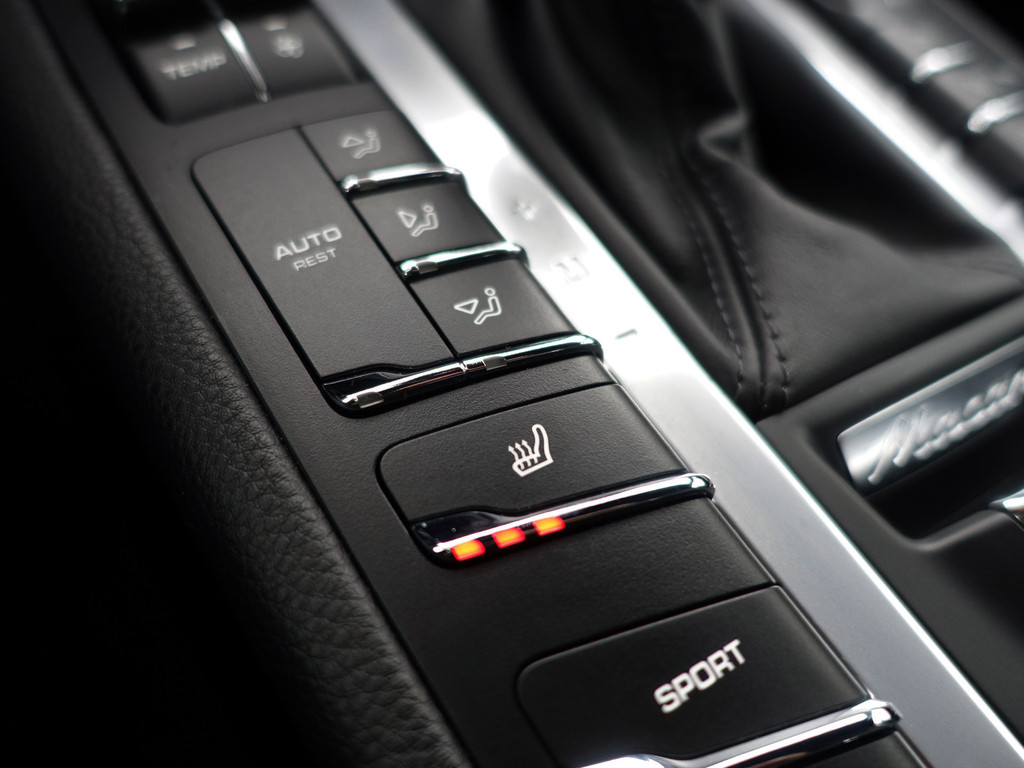 
Porsche Macan 3.0 S Design Aut- Sport Chrono, Panoramadak, Stuur/Stoelverwarming, Bose Audio, Memory Seats vol									