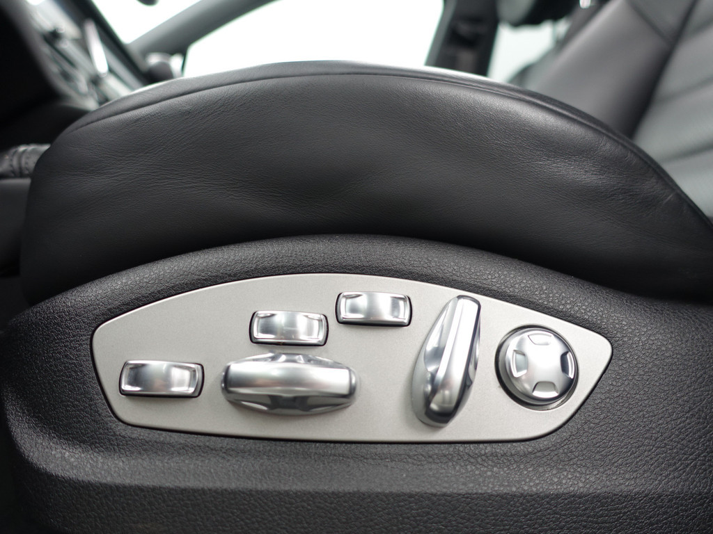 
Porsche Macan 3.0 S Design Aut- Sport Chrono, Panoramadak, Stuur/Stoelverwarming, Bose Audio, Memory Seats vol									