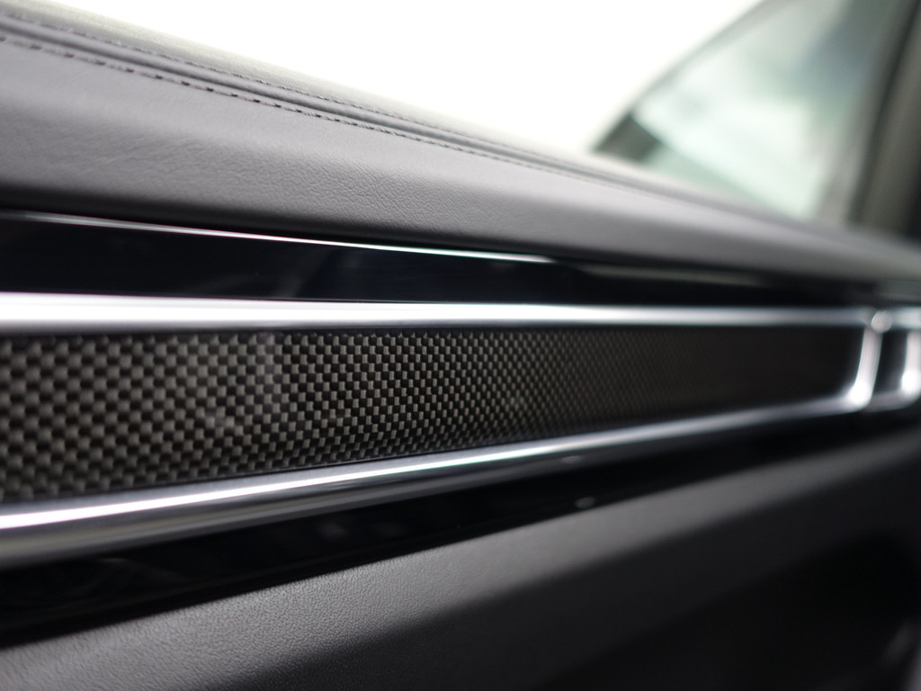 
Porsche Cayenne Coupé 3.0 E-Hybrid Mansory Aut- Full Carbon Package, Sportuitlaat, Bose Audio, Sport Chrono, Stoelventilatie, Memory, Glazendak vol									