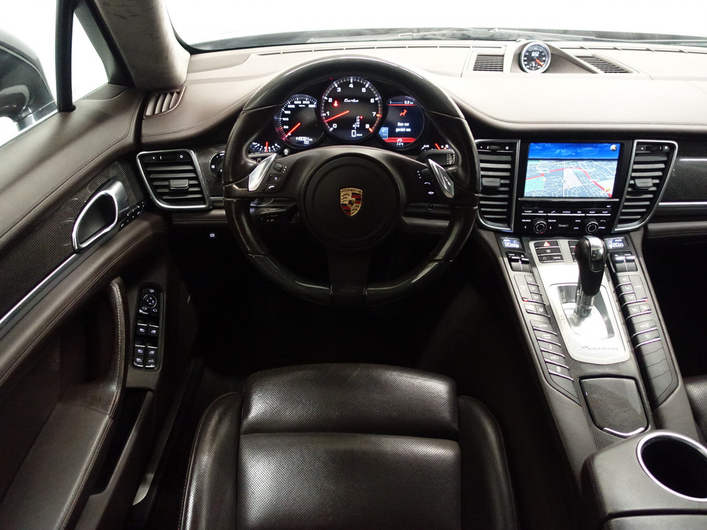 
								Porsche Panamera 4.8 Turbo 4 S 500pk Sport Chrono PDK Aut- Schuifdak, Stoelventilatie, Memory Seats, Luchtvering, Bose Audio vol									