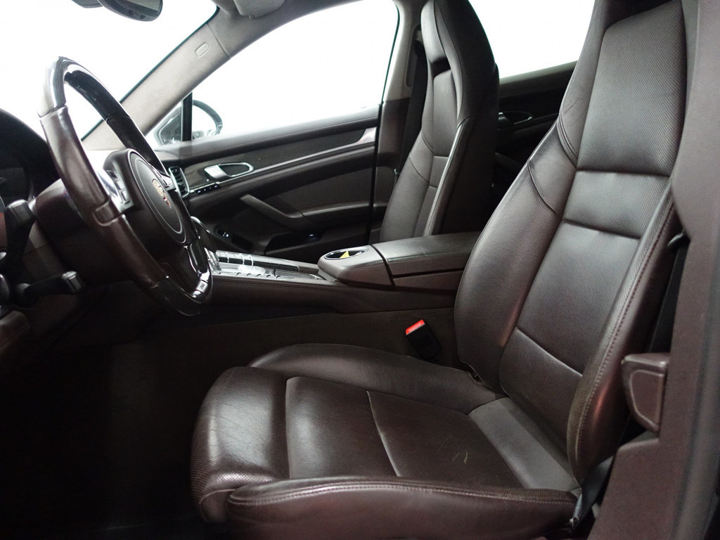 
								Porsche Panamera 4.8 Turbo 4 S 500pk Sport Chrono PDK Aut- Schuifdak, Stoelventilatie, Memory Seats, Luchtvering, Bose Audio vol									
