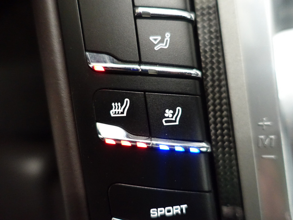 
								Porsche Panamera 4.8 Turbo 4 S 500pk Sport Chrono PDK Aut- Schuifdak, Stoelventilatie, Memory Seats, Luchtvering, Bose Audio vol									