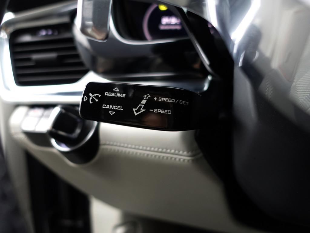 
								Porsche Panamera 2.9 4 E-Hybrid Sport Design Aut- Keramisch, Stoelventilatie, Bose Audio, Sport Chrono, Sportuitlaat+ vol									