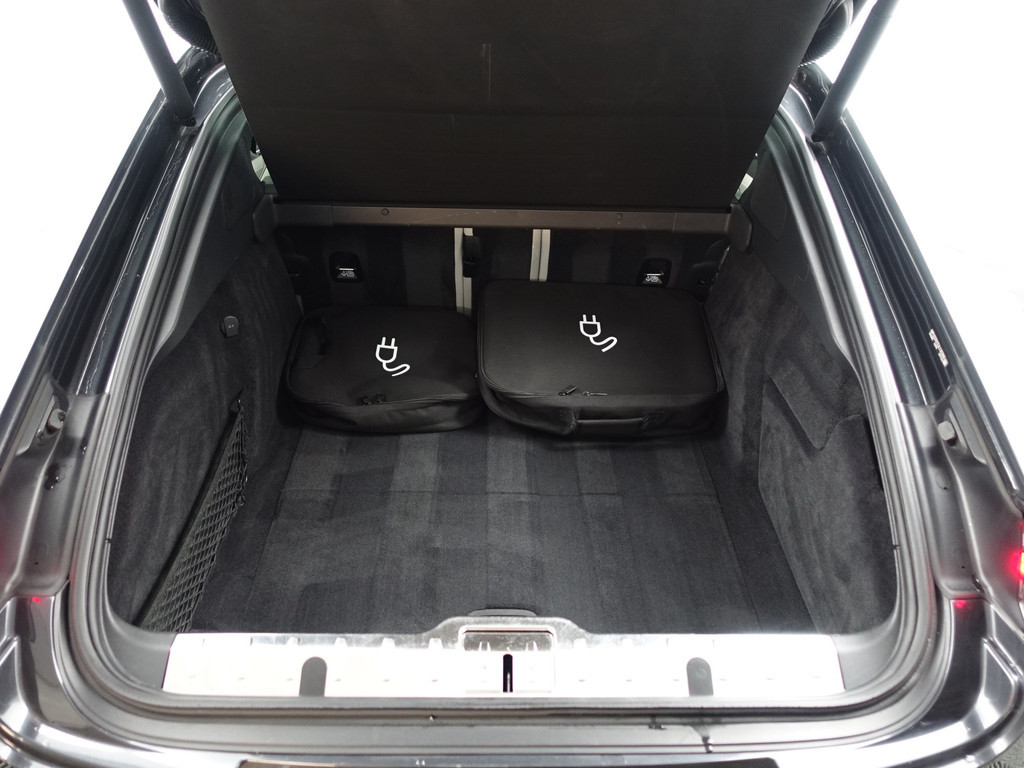
								Porsche Panamera 2.9 4 E-Hybrid Sport Design Aut- Keramisch, Stoelventilatie, Bose Audio, Sport Chrono, Sportuitlaat+ vol									