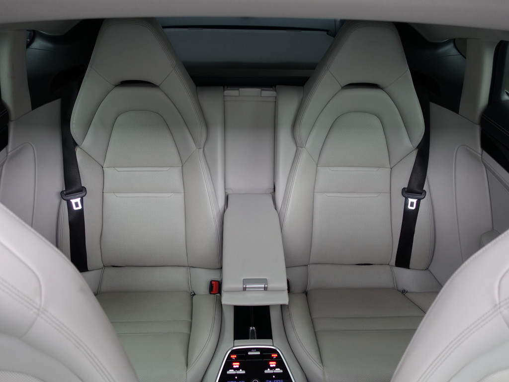 
								Porsche Panamera 2.9 4 E-Hybrid Sport Design Aut- Keramisch, Stoelventilatie, Bose Audio, Sport Chrono, Sportuitlaat+ vol									