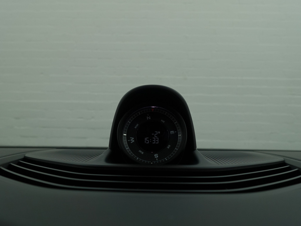 
Porsche Taycan Cross Turismo 4S 84 kWh Dual View, Nachtzichtassistent, Offroad Design pakket, Bose Sound, Stuur/Stoelverwarming vol									