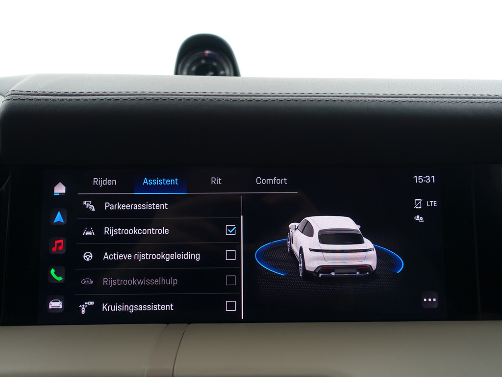 
Porsche Taycan Cross Turismo 4S 84 kWh Dual View, Nachtzichtassistent, Offroad Design pakket, Bose Sound, Stuur/Stoelverwarming vol									