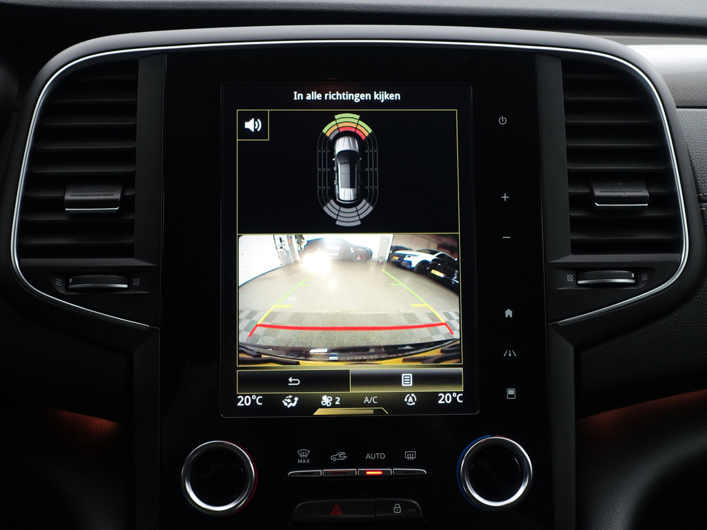 
Renault Talisman Estate 1.3 TCe Intens Aut- 4 Control, Stoelmassage, Bose Audio, Sfeerverlichting, Carbon, Lane Assist vol									