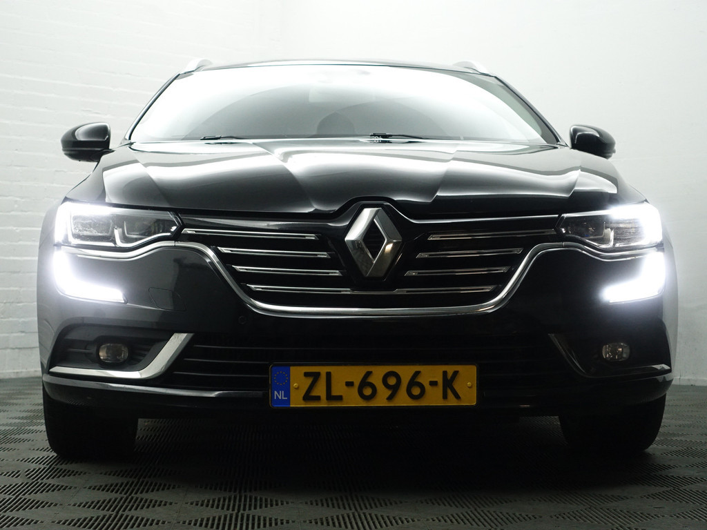 
Renault Talisman Estate 1.3 TCe Intens Aut- 4 Control, Stoelmassage, Bose Audio, Sfeerverlichting, Carbon, Lane Assist vol									