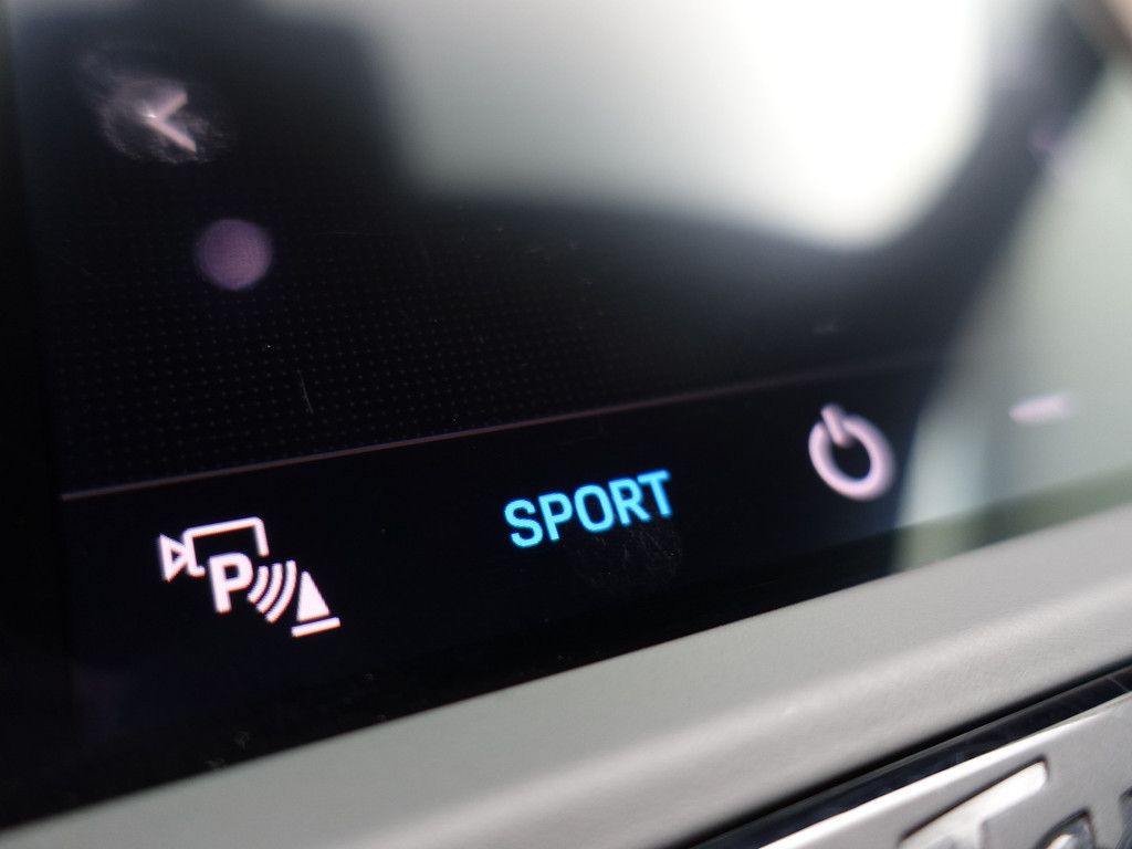 
Porsche Taycan Cross Turismo 4S 84 kWh Dual View, Nachtzichtassistent, Offroad Design pakket, Bose Sound, Stuur/Stoelverwarming vol									