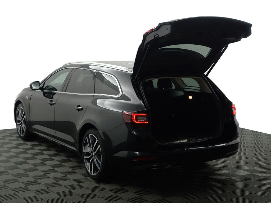 
Renault Talisman Estate 1.3 TCe Intens Aut- 4 Control, Stoelmassage, Bose Audio, Sfeerverlichting, Carbon, Lane Assist vol									