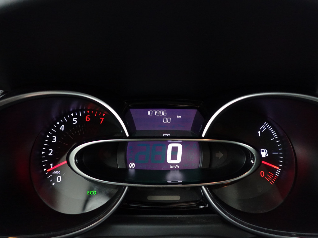 
								Renault Clio 0.9 TCe Limited- Navi, Park Assist, Clima, Cruise, Led, Sport Interieur vol									