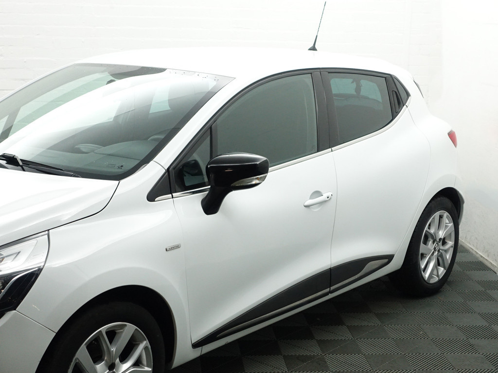
								Renault Clio 0.9 TCe Limited- Navi, Park Assist, Clima, Cruise, Led, Sport Interieur vol									