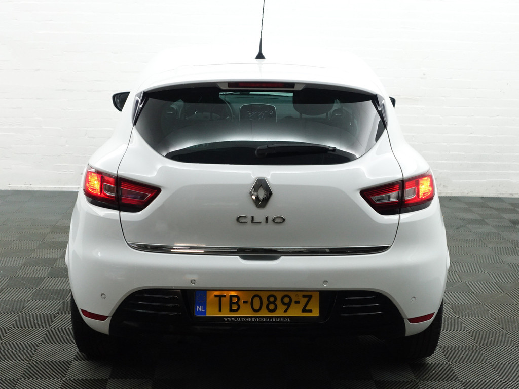 
								Renault Clio 0.9 TCe Limited- Navi, Park Assist, Clima, Cruise, Led, Sport Interieur vol									