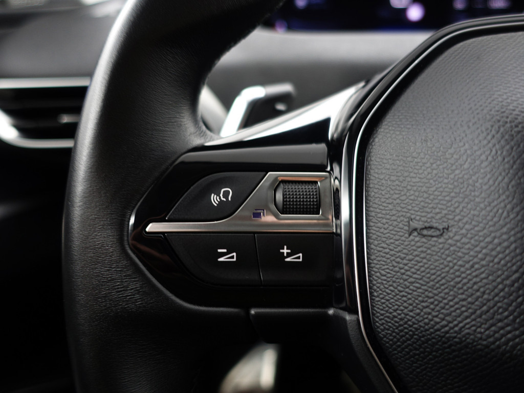 
Peugeot 3008 1.2 PureTech Crossway Premium Aut- Panodak, Carplay, Focal Audio, Sfeerverlichting, Dynamic Select, Lane Assist, Xenon Led Matrix vol									