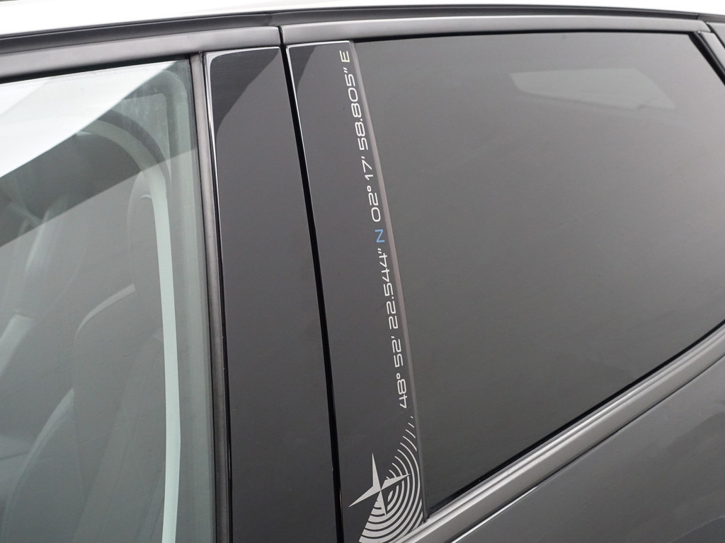 
Peugeot 3008 1.2 PureTech Crossway Premium Aut- Panodak, Carplay, Focal Audio, Sfeerverlichting, Dynamic Select, Lane Assist, Xenon Led Matrix vol									