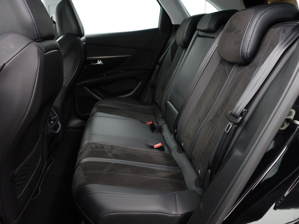 
Peugeot 3008 1.2 PureTech Crossway Premium Aut- Panodak, Carplay, Focal Audio, Sfeerverlichting, Dynamic Select, Lane Assist, Xenon Led Matrix vol									