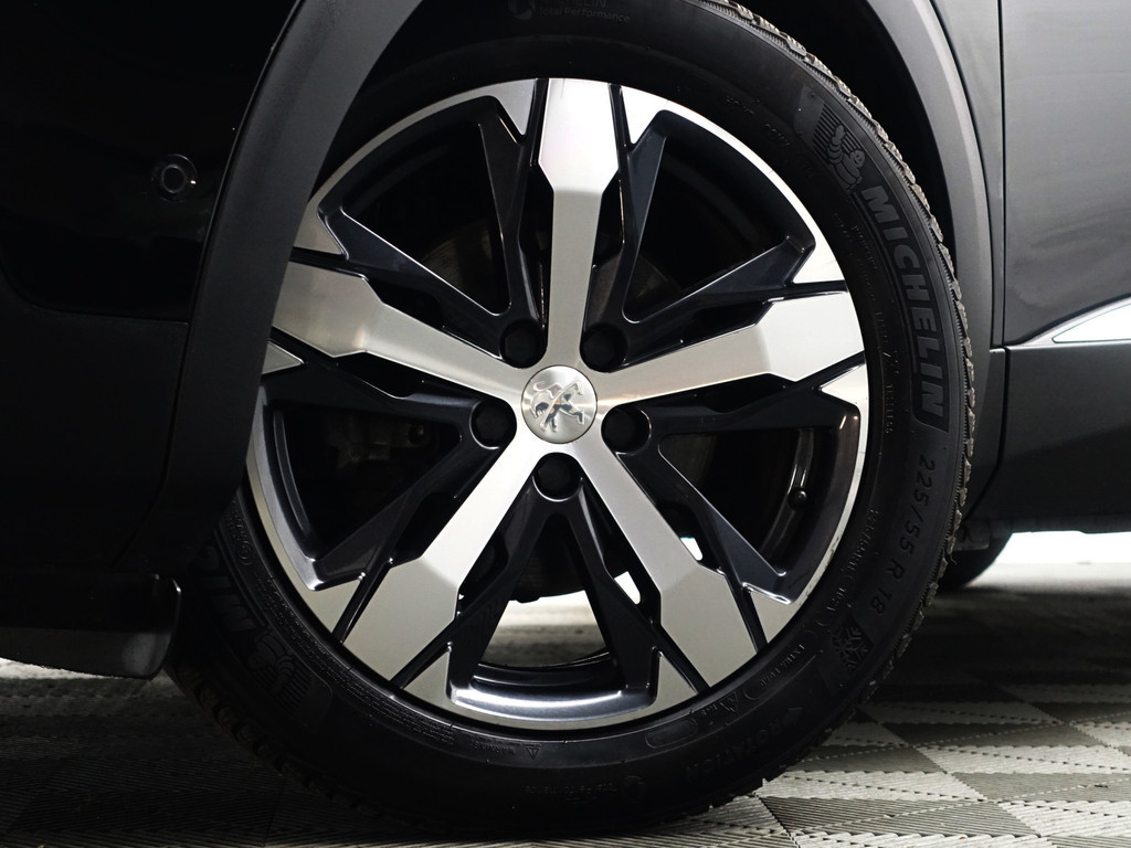 
Peugeot 3008 1.2 PureTech Crossway Premium Aut- Panodak, Carplay, Focal Audio, Sfeerverlichting, Dynamic Select, Lane Assist, Xenon Led Matrix vol									