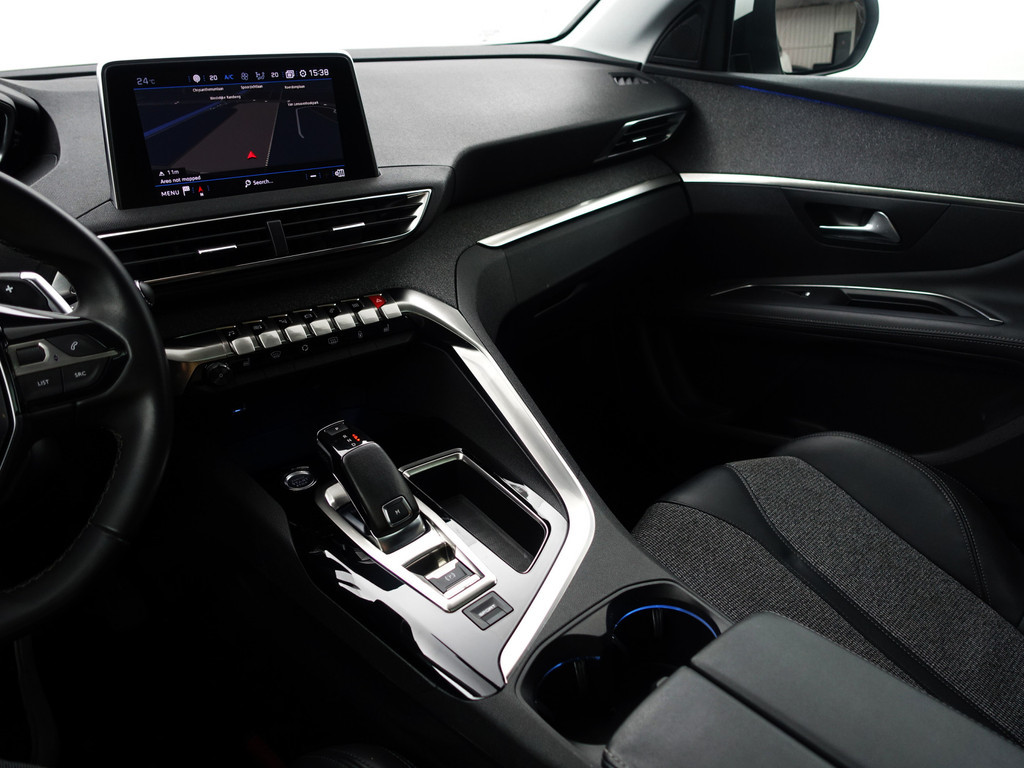 
Peugeot 3008 1.2 PureTech Crossway Aut- Panodak, Carplay, 360 Camera, Sfeerverlichting, Stoelverwarming, Keyless, Sport Interieur vol									