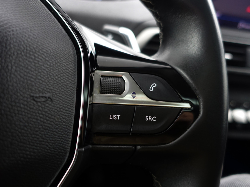 
Peugeot 3008 1.2 PureTech Crossway Aut- Panodak, Carplay, 360 Camera, Sfeerverlichting, Stoelverwarming, Keyless, Sport Interieur vol									