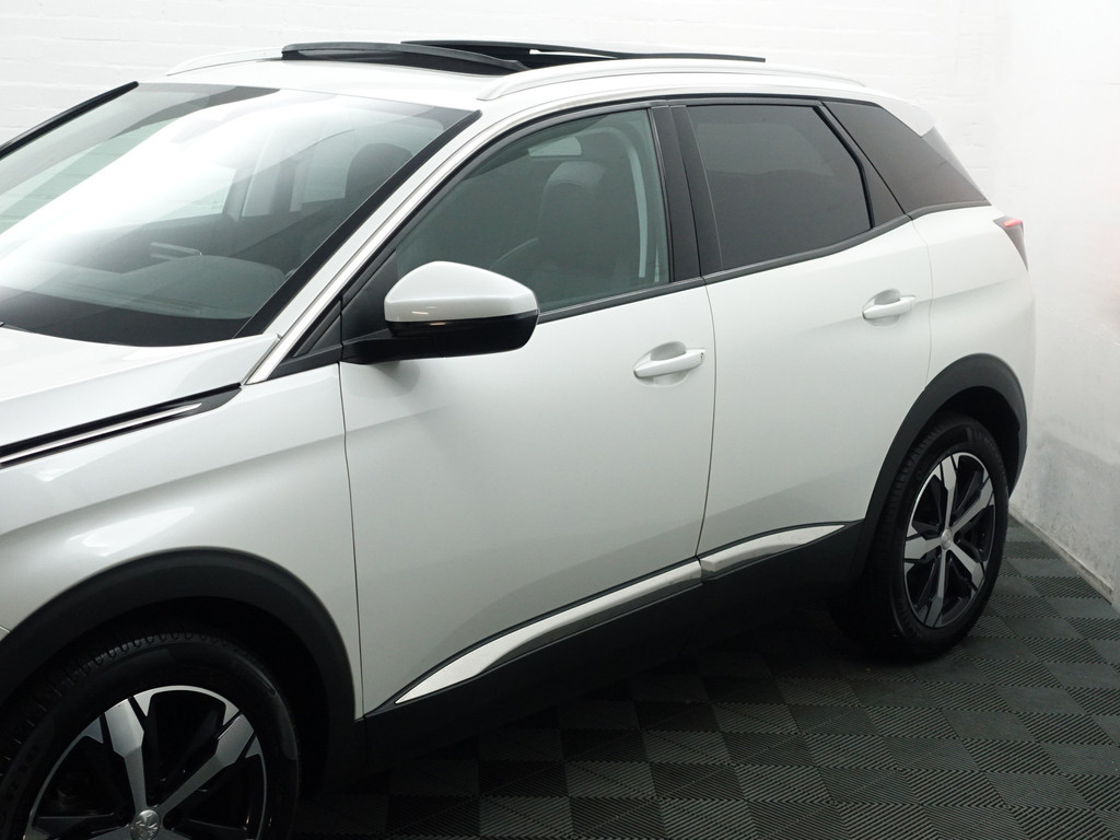 
Peugeot 3008 1.2 PureTech Crossway Aut- Panodak, Carplay, 360 Camera, Sfeerverlichting, Stoelverwarming, Keyless, Sport Interieur vol									