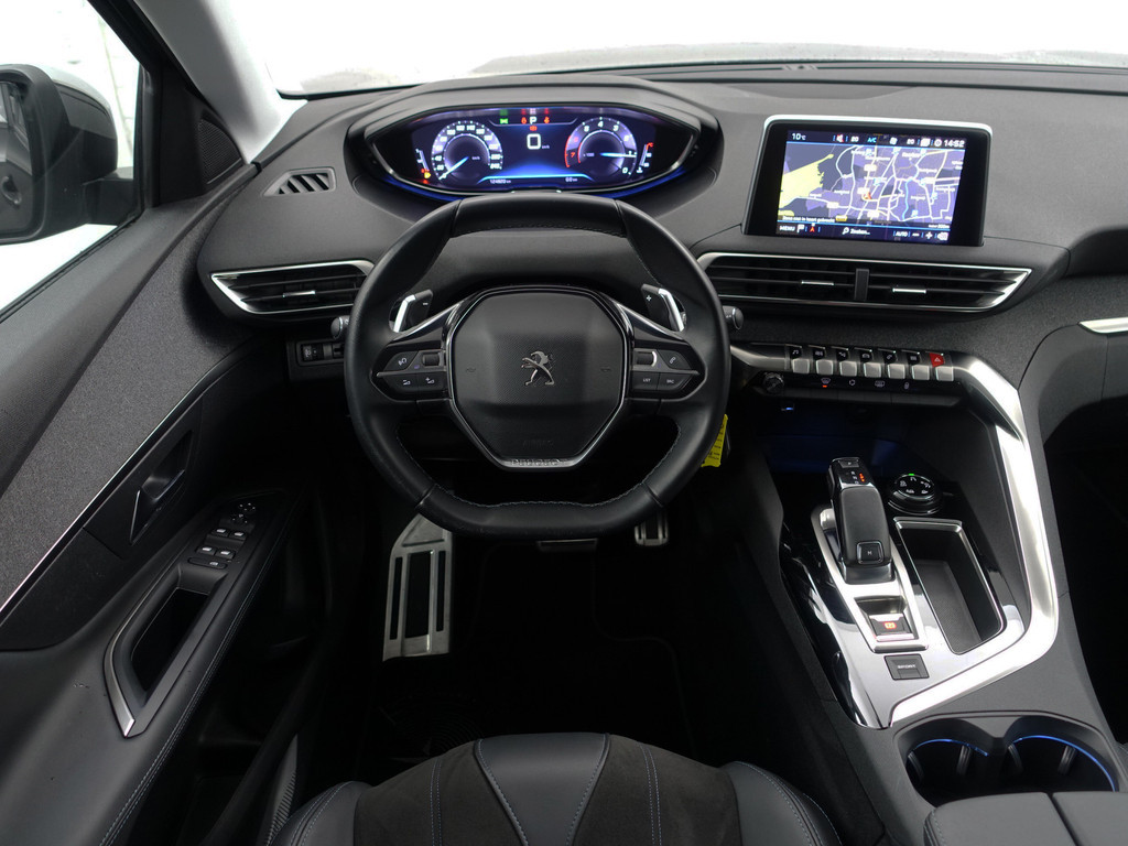 
Peugeot 3008 1.2 PureTech Crossway Aut- Alcantara Sport Interieur, Virtual Cockpit, 360 Camera, Dynamic Select, Carplay, Sfeerverlichting vol									