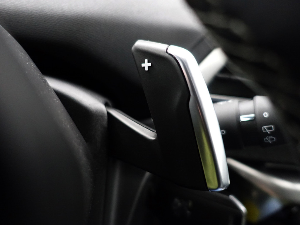 
Peugeot 3008 1.2 PureTech Allure Aut- Two Tone, Sport Leder Interieur, Carplay, Sfeerverlichting, 360 Camera, Ada Cruise vol									