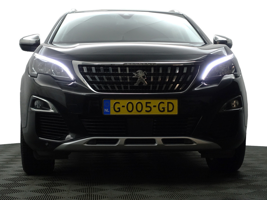 
Peugeot 3008 1.2 PureTech Crossway Aut- Alcantara Sport Interieur, Virtual Cockpit, 360 Camera, Dynamic Select, Carplay, Sfeerverlichting vol									