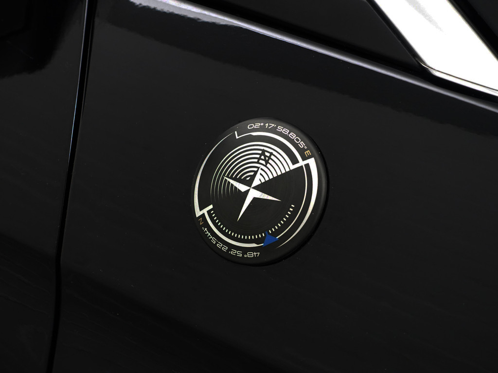 
Peugeot 3008 1.2 PureTech Crossway Aut- Alcantara Sport Interieur, Virtual Cockpit, 360 Camera, Dynamic Select, Carplay, Sfeerverlichting vol									