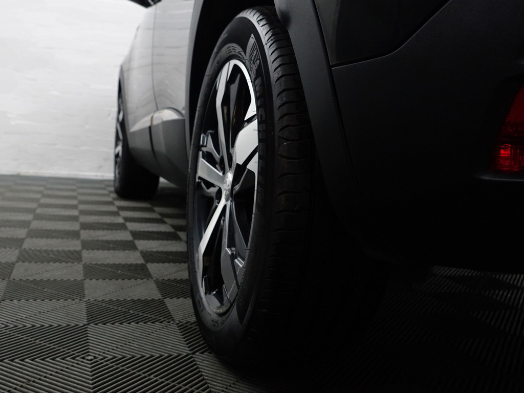 
Peugeot 3008 1.2 PureTech Crossway Aut- Alcantara Sport Interieur, Virtual Cockpit, 360 Camera, Dynamic Select, Carplay, Sfeerverlichting vol									