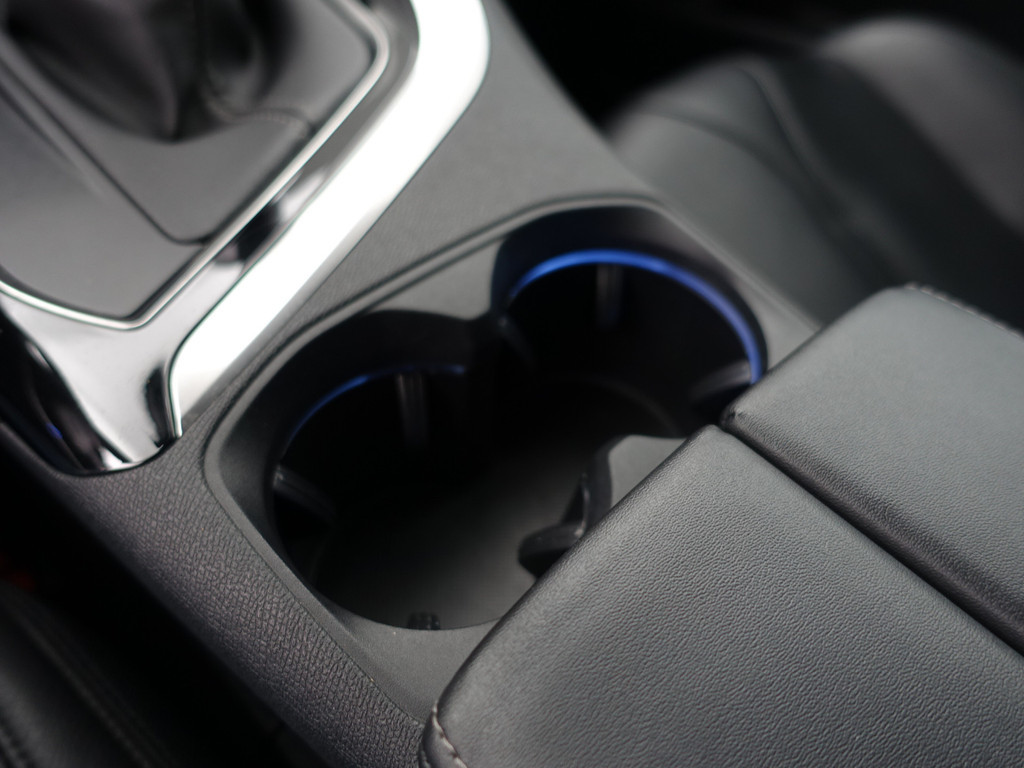 
Peugeot 3008 1.2 PureTech Allure- Sport Leder Interieur, Sfeerverlichting, Carplay, Xenon Led, Virtual Cockpit, Ada Cruise vol									