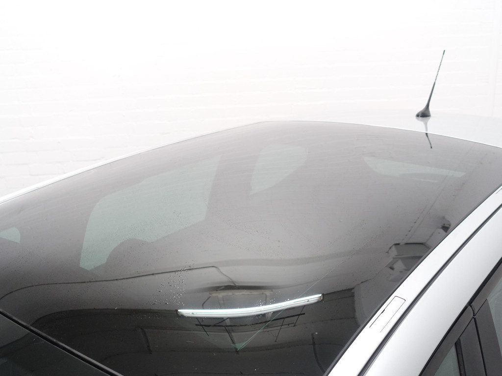 
Peugeot 5008 1.6 VTi Allure- Panodak, Navi, Clima, Cruise, Park Assist vol									