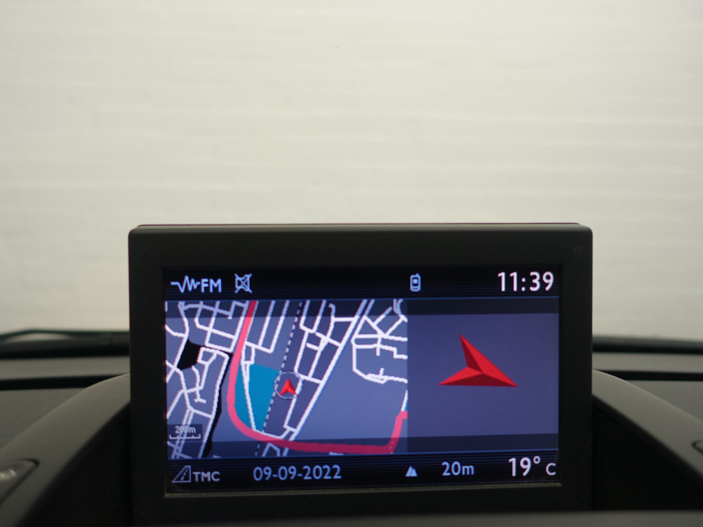 
Peugeot 5008 1.6 VTi Allure- Panodak, Navi, Clima, Cruise, Park Assist vol									