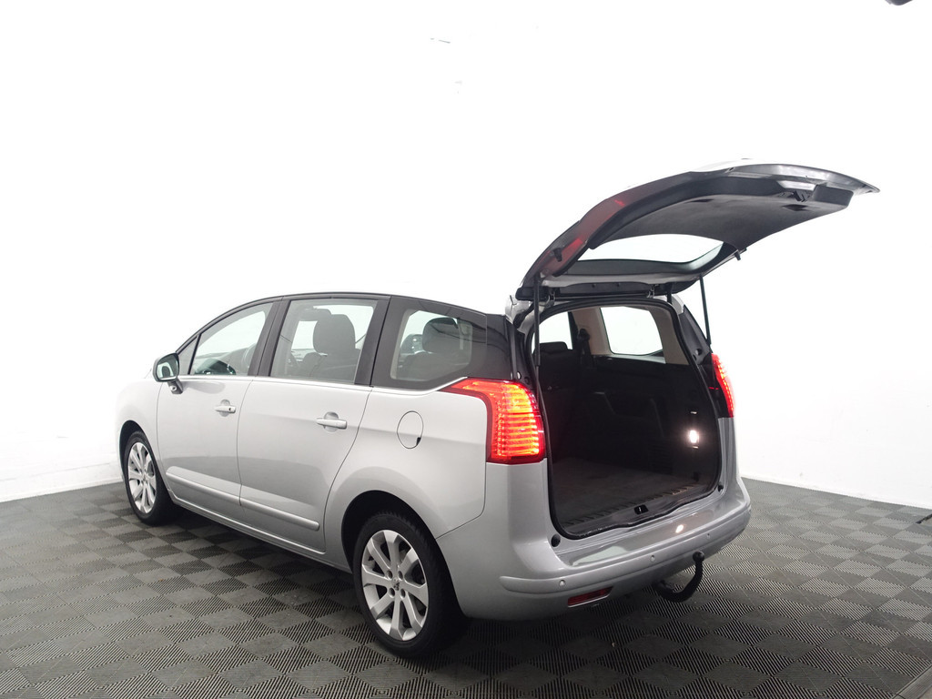 
Peugeot 5008 1.6 VTi Allure- Panodak, Navi, Clima, Cruise, Park Assist vol									