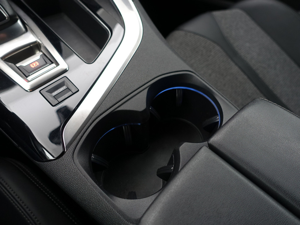 
Peugeot 5008 1.2 PureTech GT Line Aut- 7 Pers, CarPlay, Sfeerverlichting, Xenon Led, Ada Cruise, Keyless, Virtual Cockpit vol									