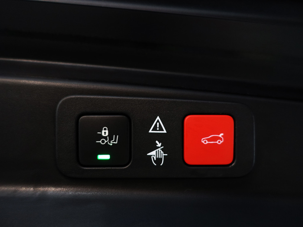 
Peugeot 5008 1.2 PureTech GT Line Aut- 7 Pers, CarPlay, Sfeerverlichting, Xenon Led, Ada Cruise, Keyless, Virtual Cockpit vol									