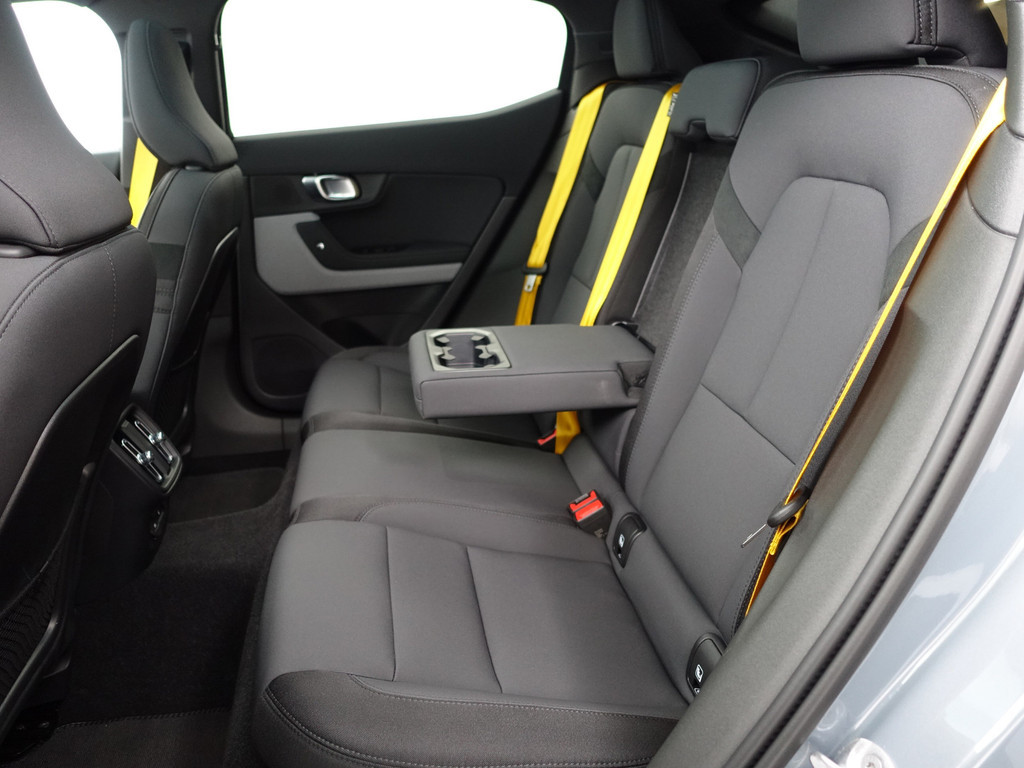 
Polestar 2 Long Range Dual Motor Performance 82 kWh- Harman Kardon, Glazendak, 360 Camera, Ada Cruise, Brembo vol									