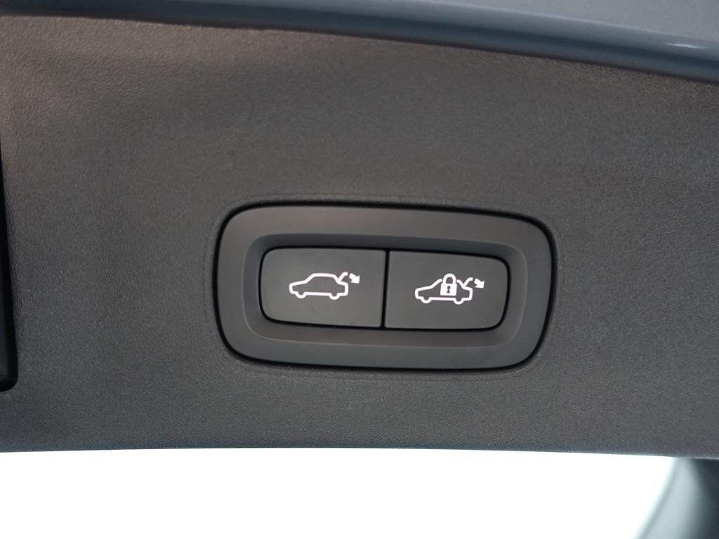 
Polestar 2 Long Range Dual Motor Performance 82 kWh- Harman Kardon, Glazendak, 360 Camera, Ada Cruise, Brembo vol									