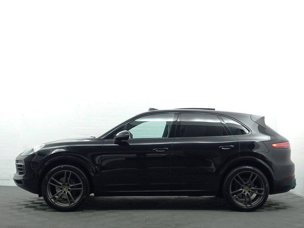 
								Porsche Cayenne 3.0 Aut- Btw, Sport Chrono, Standkachel, Sport Uitlaat, Memory Seats, Active Safe, Panodak vol									
