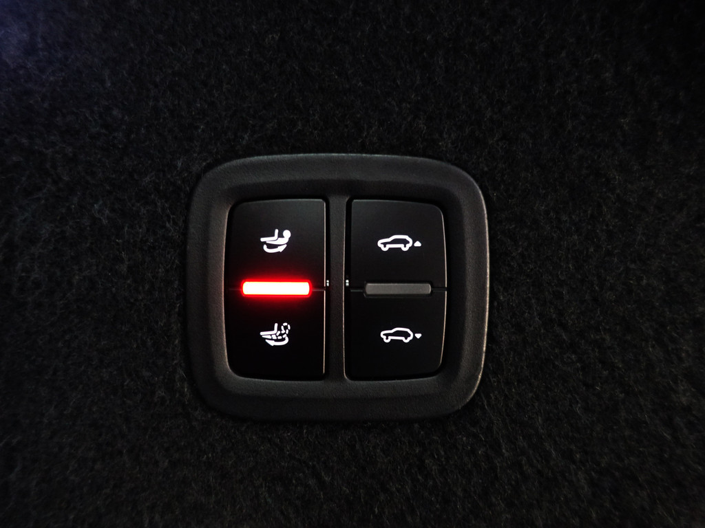 
Porsche Cayenne 3.0 E-Hybrid Exclusive Manufaktur- Alcantara Afwerking, Carbon, Soft Close, Stoelventilatie, Sport Interieur vol									