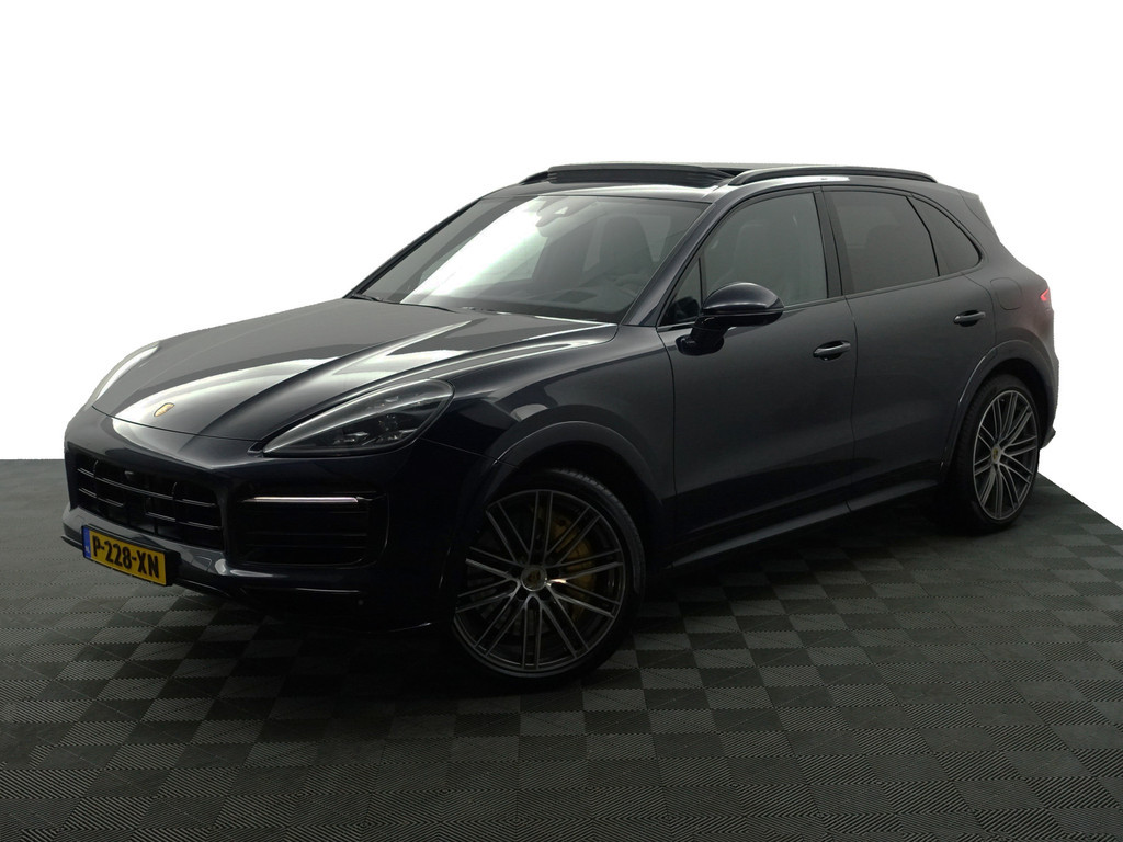 
Porsche Cayenne 3.0 E-Hybrid Exclusive Manufaktur- Alcantara Afwerking, Carbon, Soft Close, Stoelventilatie, Sport Interieur vol									