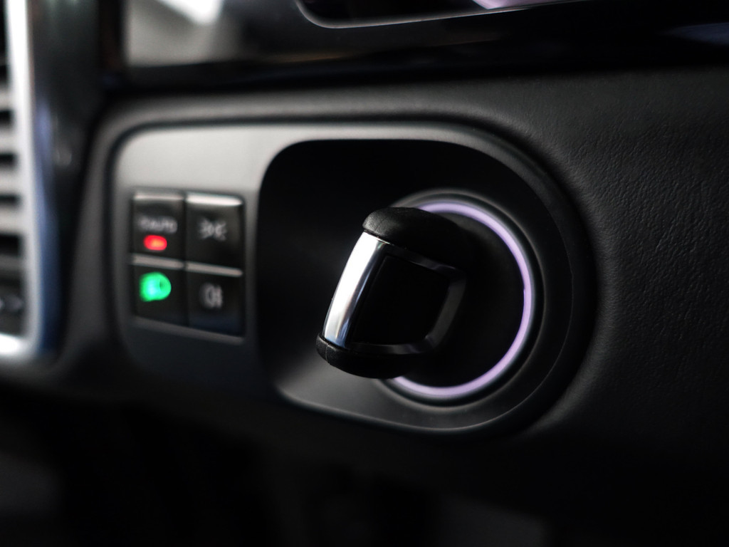 
Porsche Cayenne 3.0 E-Hybrid Exclusive Manufaktur- Alcantara Afwerking, Carbon, Soft Close, Stoelventilatie, Sport Interieur vol									