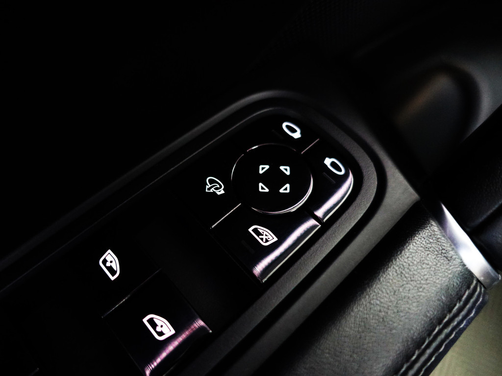 
Porsche Cayenne 3.0 E-Hybrid Exclusive Manufaktur- Alcantara Afwerking, Carbon, Soft Close, Stoelventilatie, Sport Interieur vol									