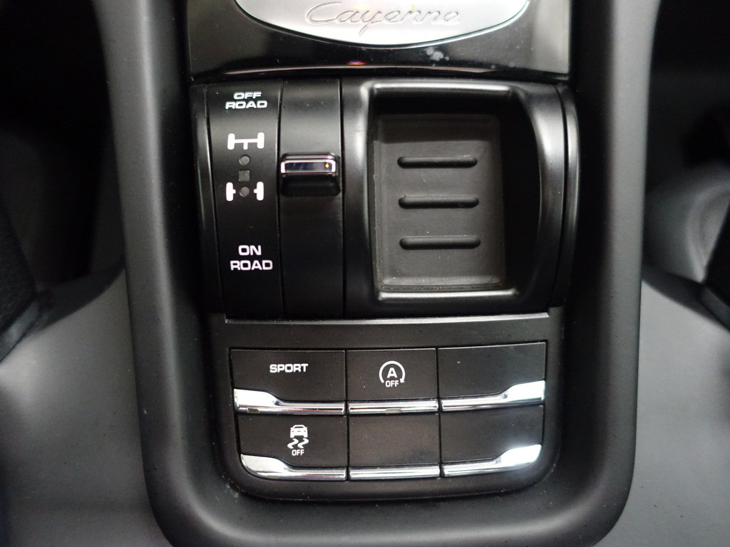 
Porsche Cayenne 3.6 S Sport Chrono 300pk Aut- Panodak, Bose Audio, Leder, Camera, Xenon Led, Memory vol									