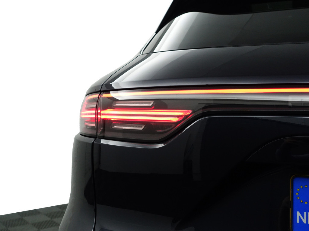 
Porsche Cayenne 3.0 E-Hybrid Exclusive Manufaktur- Alcantara Afwerking, Carbon, Soft Close, Stoelventilatie, Sport Interieur vol									