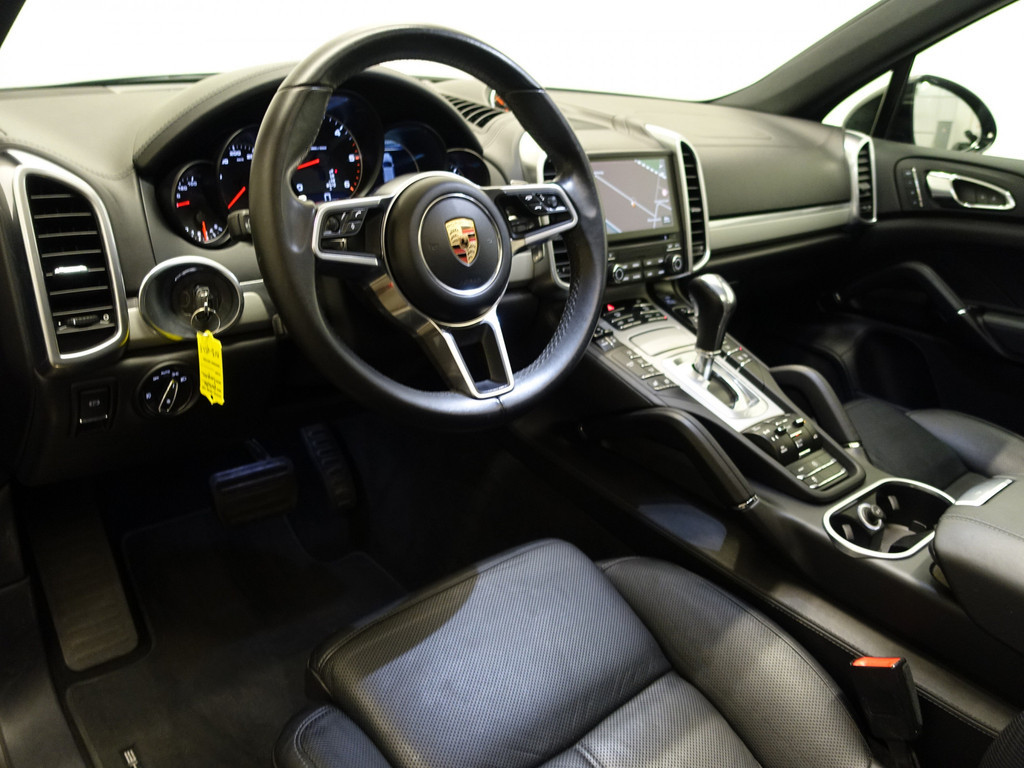 
								Porsche Cayenne 3.0 D Sport Chrono 310Pk Aut- Panoramadak, Bose Audio, Memory Seats, Stoelventilatie, Park Assist vol									